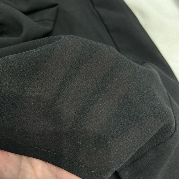 Black blouse - Picture 7 of 7